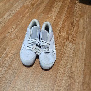 Womens softball cleats